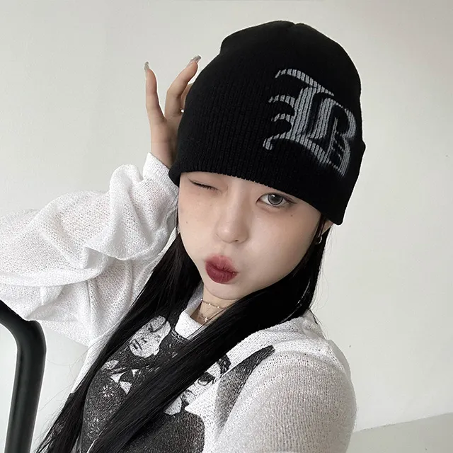 레터링 히핑 비니