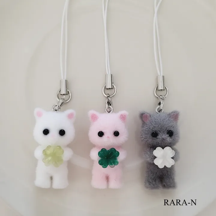 [최저가/당일출고🍀]네잎클로버 행운 고양이 키링 핸드폰 이어폰 가방 파우치 꾸미기 키링 핸드폰줄