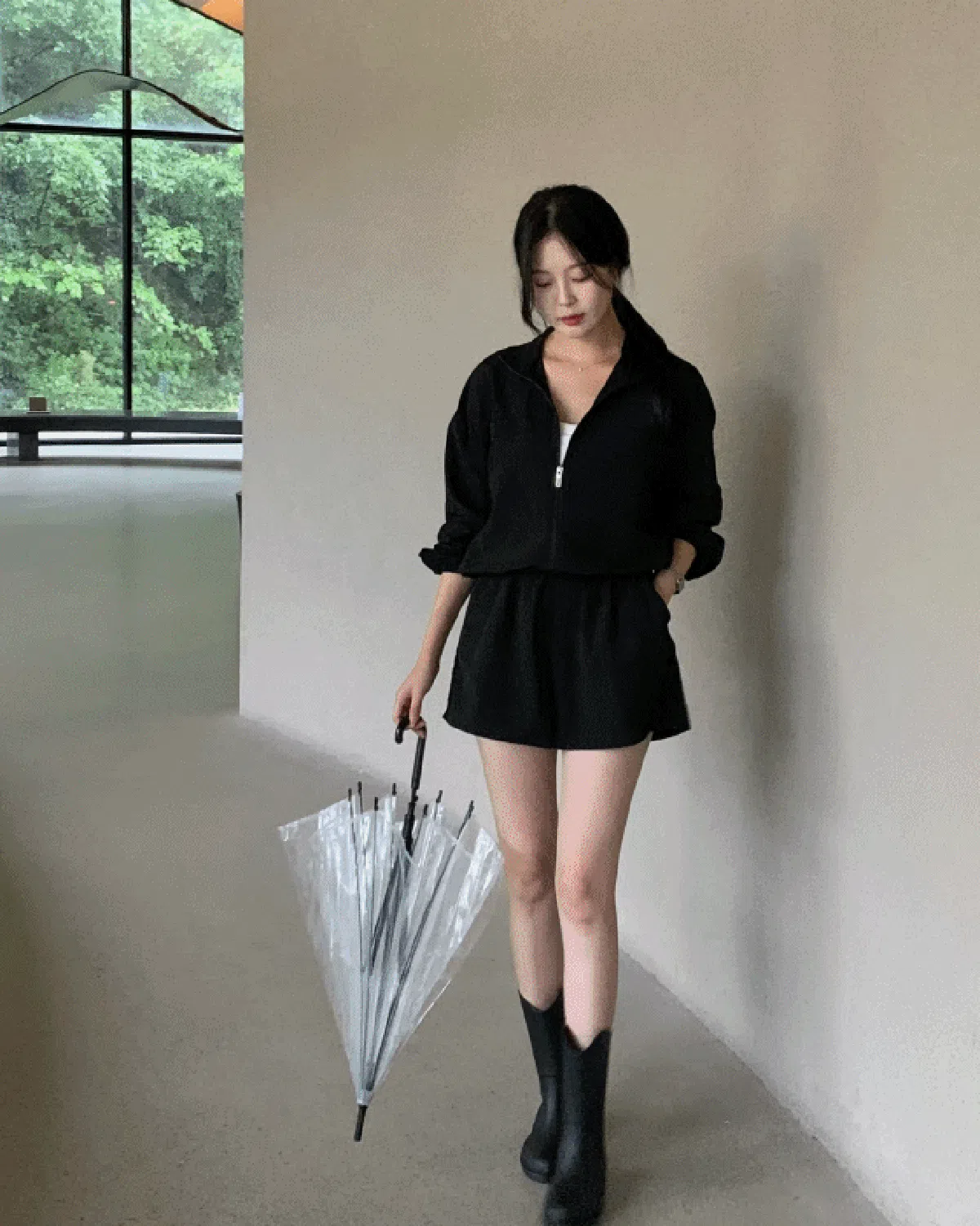 [SET] 너트 아노락 바람막이 자켓+밴딩 반바지 세트 (2 color)