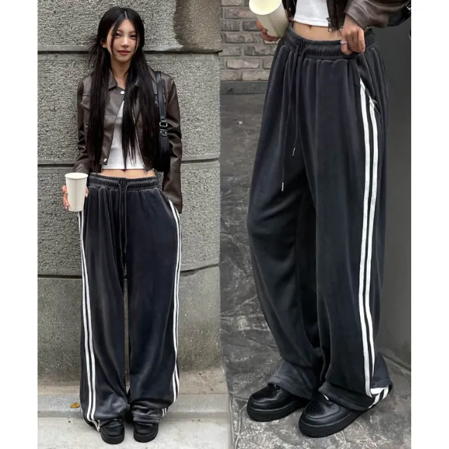 [기모🔥]  데일리 사이드 트랙 벨벳 와이드 트레이닝 팬츠