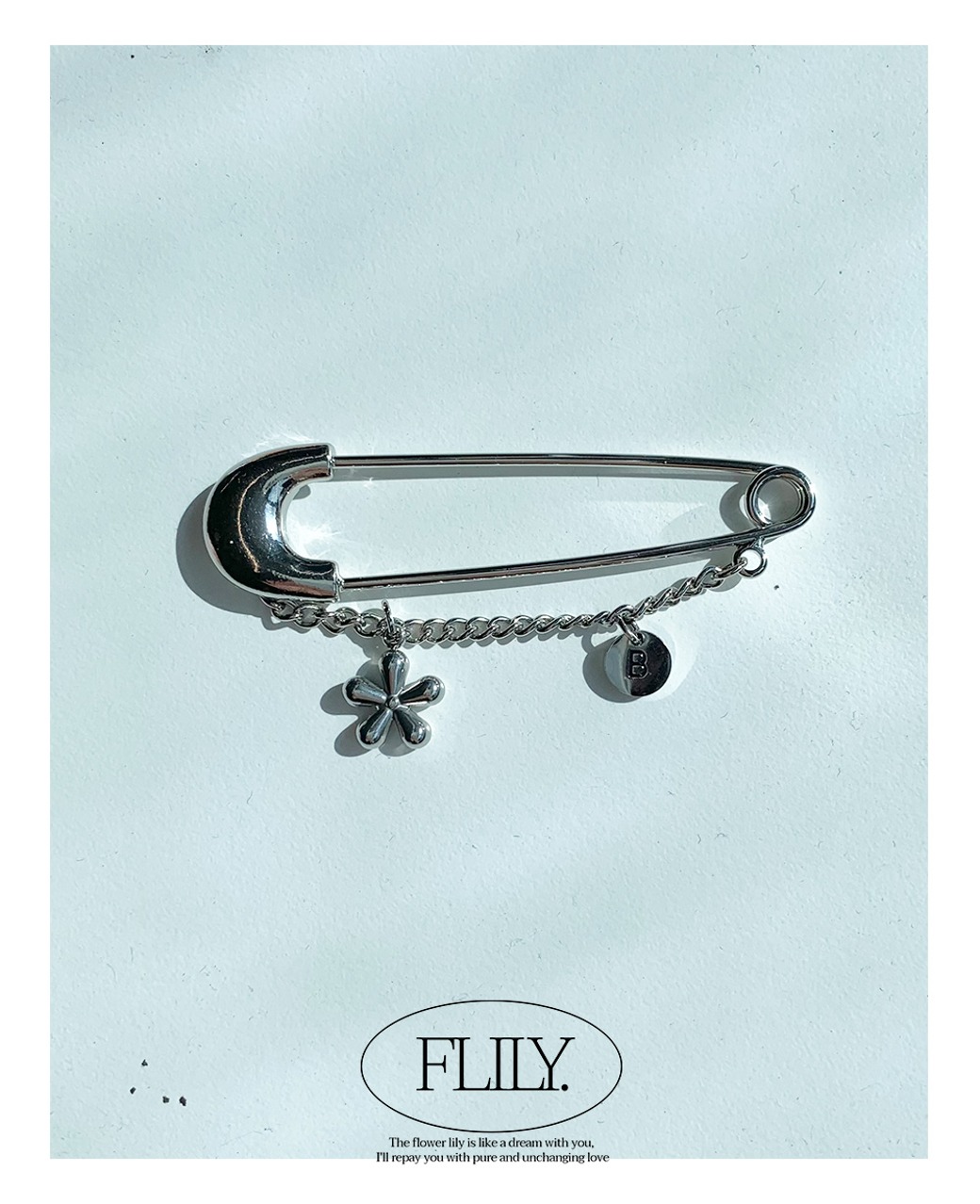 AB. Flower Point Chain brooch