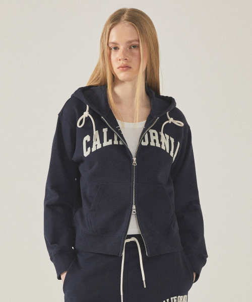 Patch Crop Hood Zip-up(F) / WHMZF1111F
