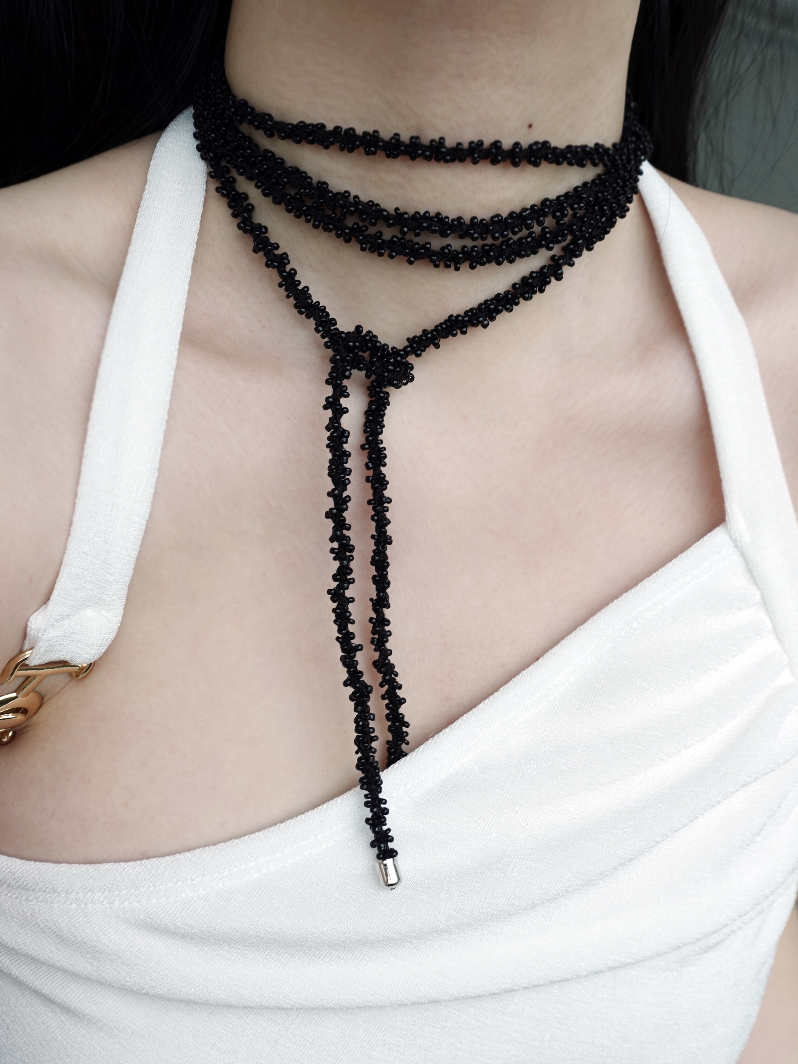 black chain necklace | 블랙 비즈 체인 머플러 목걸이