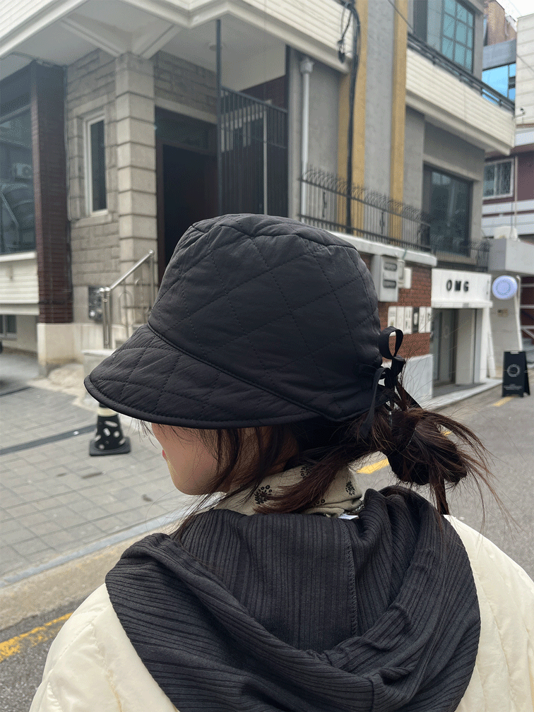 백리본 퀼팅 버킷