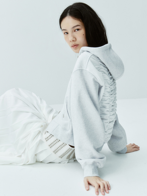 G_BACK SHIRRING HOOD ZIP-UP_25SS / LIGHT GREY