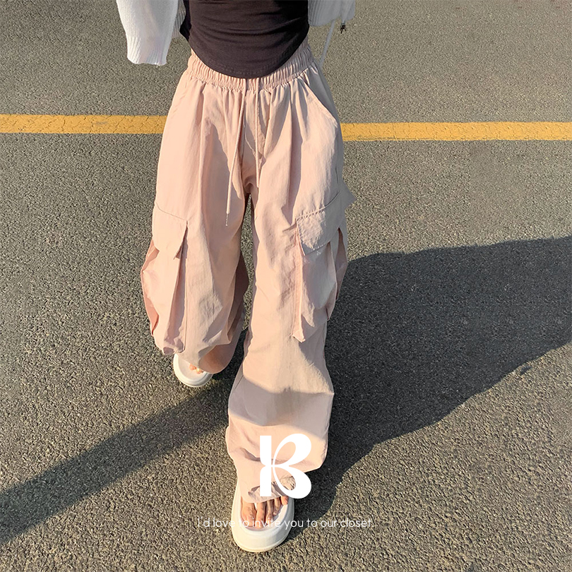 [MADE/숏,롱]밀크 나일론 투웨이 조거 카고팬츠
